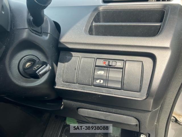 Honda STEP WGN 2008-04 8661779-17