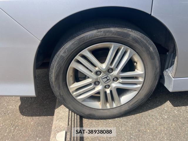 Honda STEP WGN 2008-04 8661779-5