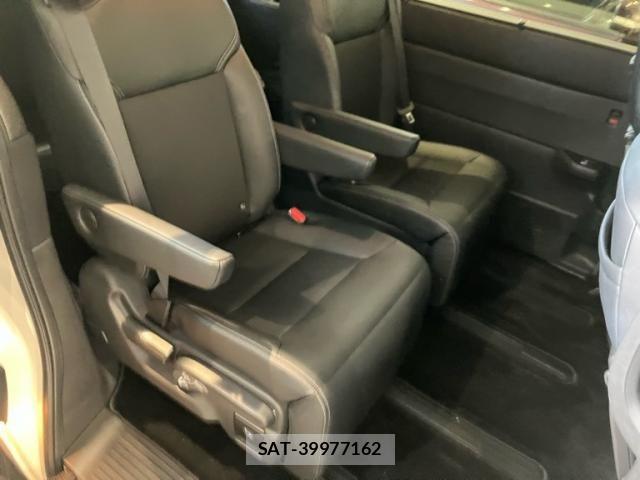 Honda STEP WGN 2025-03 8661745-9