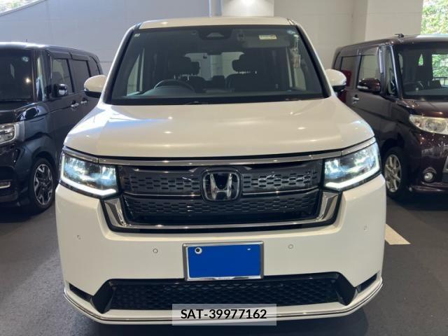 Honda STEP WGN 2025-03 8661745-1