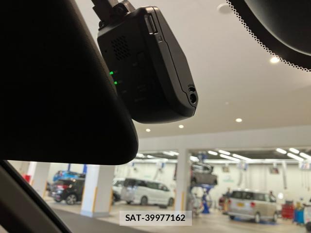 Honda STEP WGN 2025-03 8661745-27