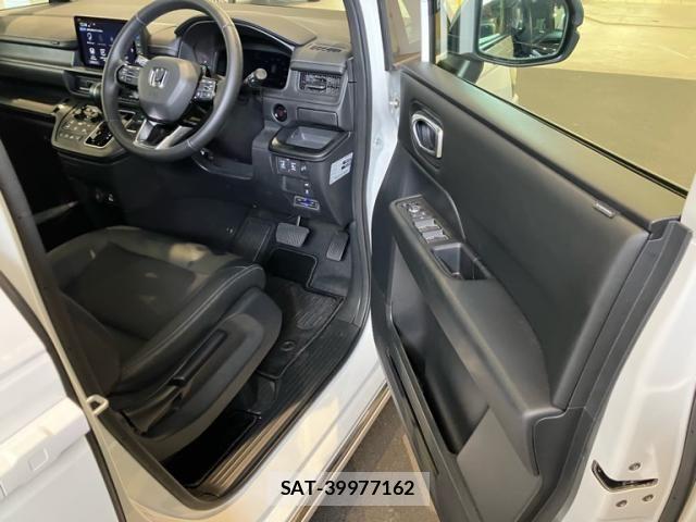 Honda STEP WGN 2025-03 8661745-6