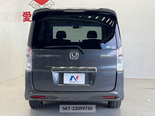 Honda STEP WGN 2011-11 8661773-15
