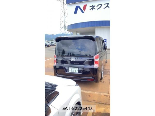 Honda STEP WGN 2010-01 8661778-1