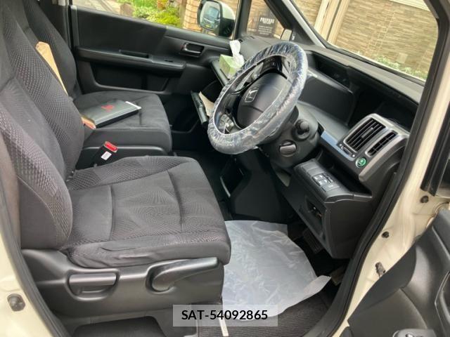 Honda STEP WGN 2009-12 8661772-4