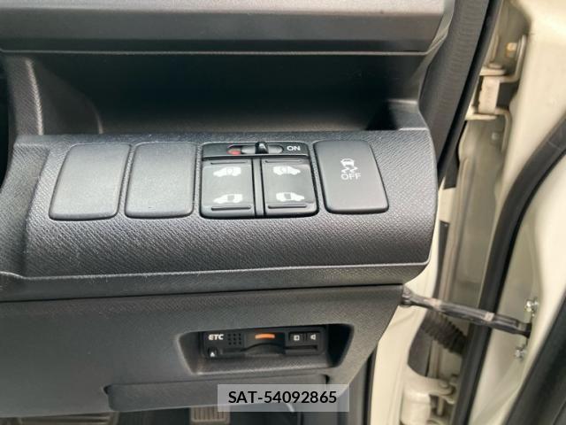 Honda STEP WGN 2009-12 8661772-8