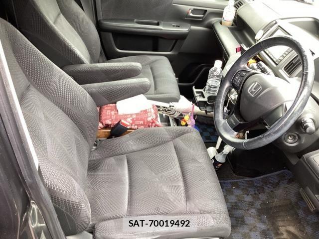 Honda STEP WGN 2011-03 8661781-13