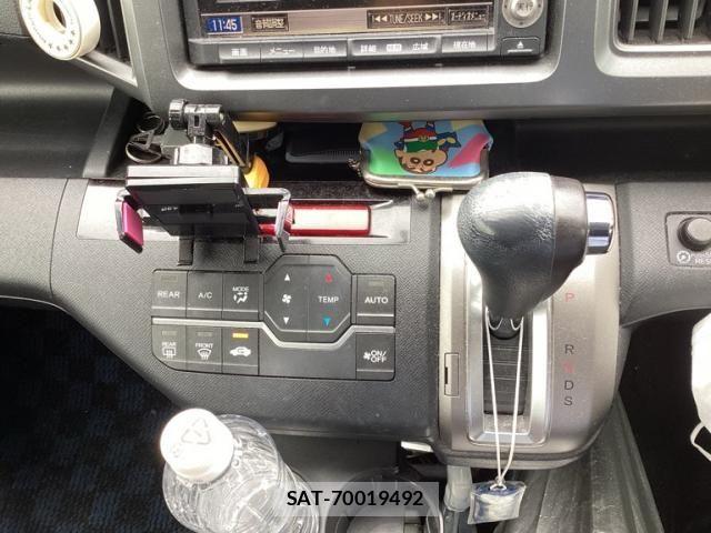 Honda STEP WGN 2011-03 8661781-22