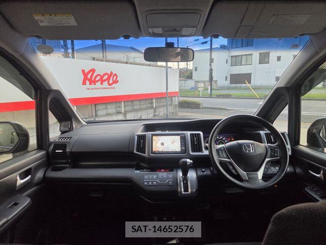 Honda STEP WGN 2012-06 8666956-1