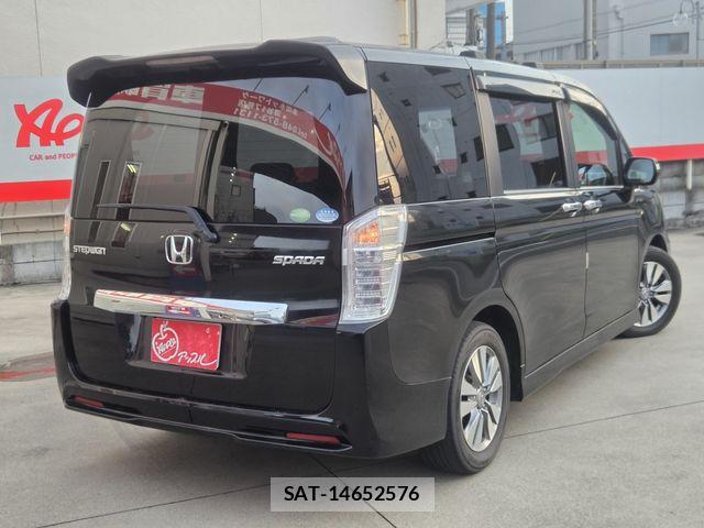 Honda STEP WGN 2012-06 8666956-2