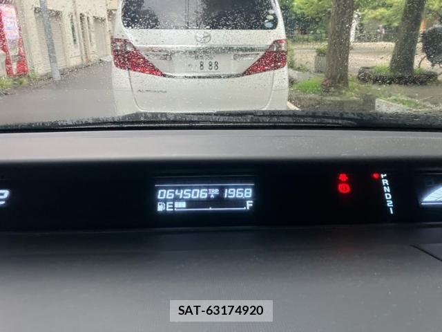 Honda STEP WGN 2007-11 8661777-18