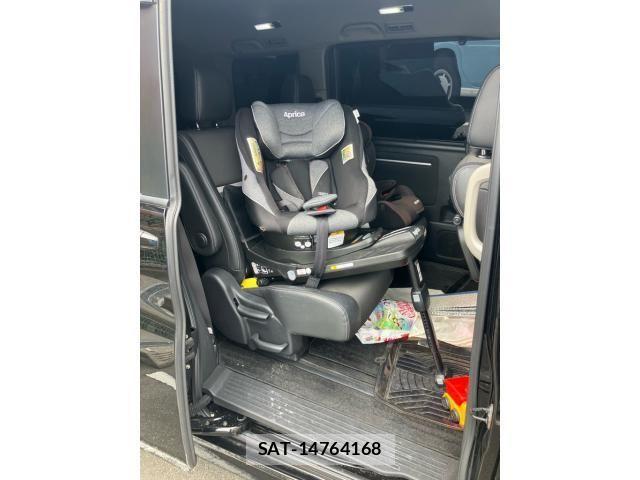 Honda STEP WGN 2018-01 8661756-9