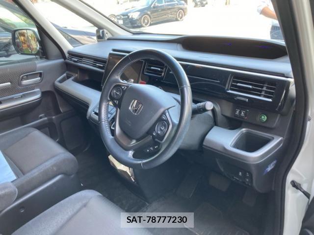 Honda STEP WGN 2021-10 8666952-10