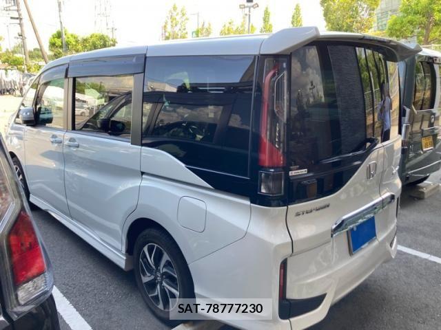 Honda STEP WGN 2021-10 8666952-3