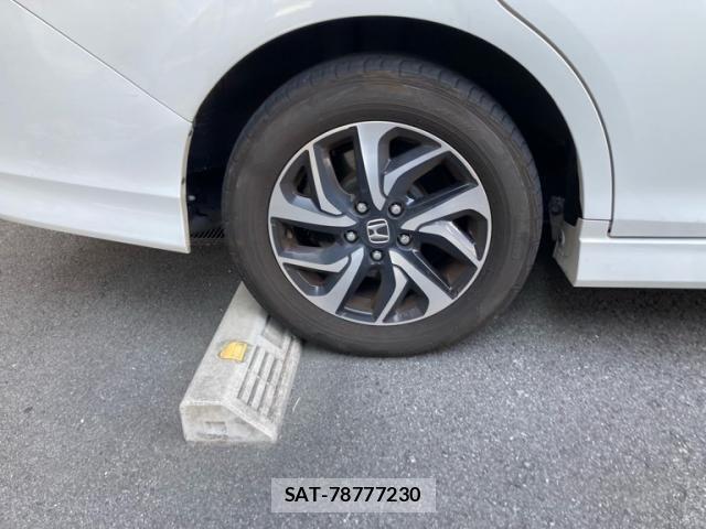 Honda STEP WGN 2021-10 8666952-7