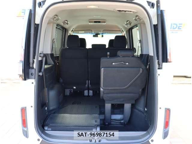 Honda STEP WGN 2017-07 8661757-7