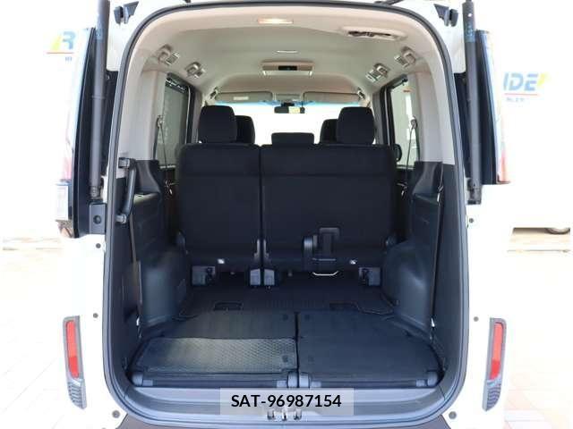 Honda STEP WGN 2017-07 8661757-8