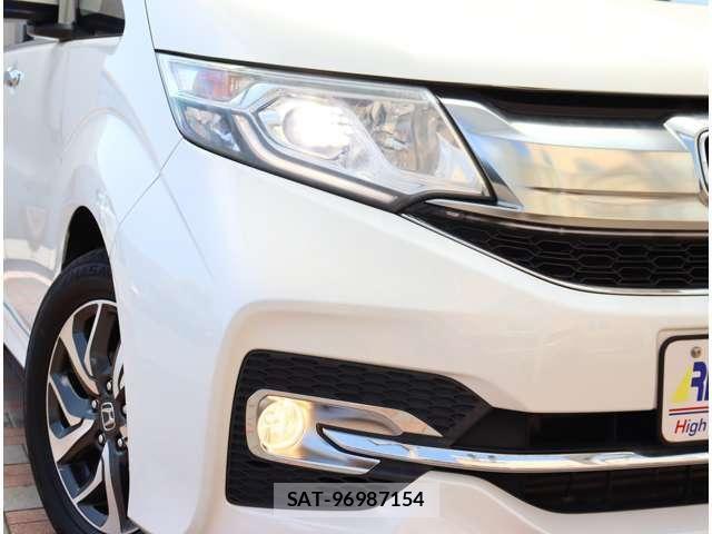 Honda STEP WGN 2017-07 8661757-12