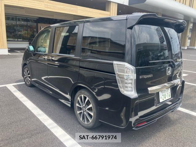 Honda STEP WGN 2013-09 8661768-4
