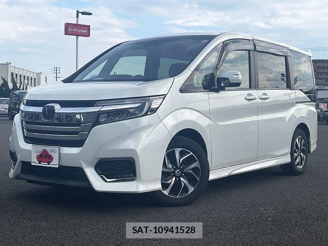 Honda STEP WGN 2017-12 8661753-0