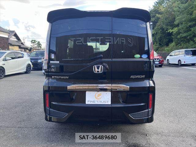 Honda STEP WGN 2016-09 8666953-23