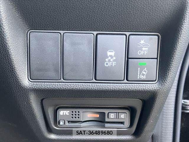 Honda STEP WGN 2016-09 8666953-7