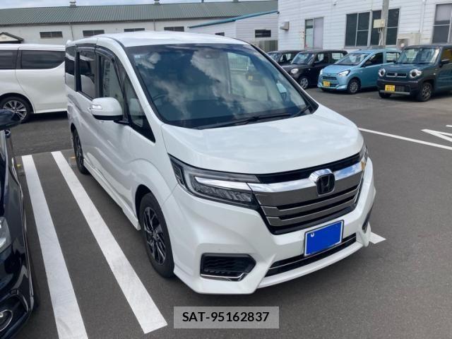 Honda STEP WGN 2017-10 8661763-0
