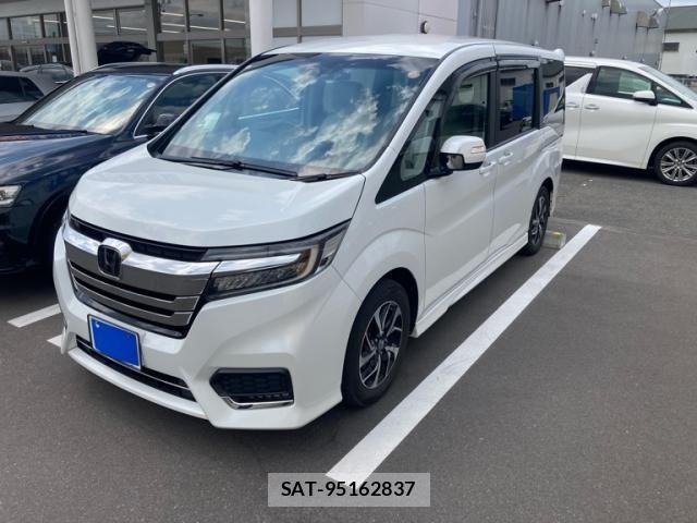 Honda STEP WGN 2017-10 8661763-4