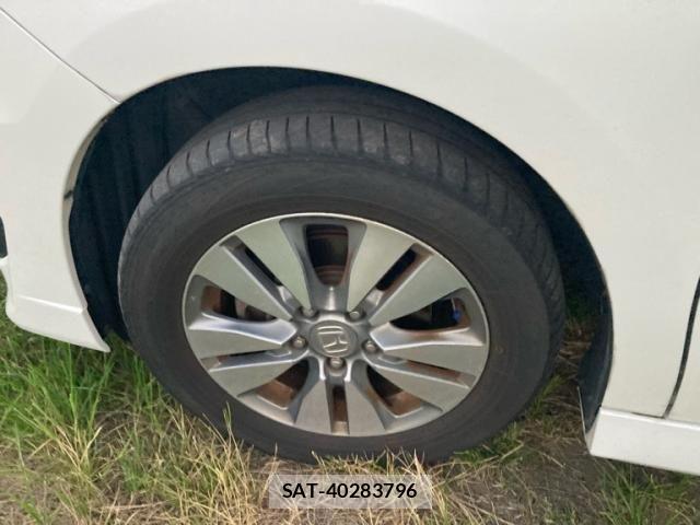 Honda STEP WGN 2013-09 8666957-9
