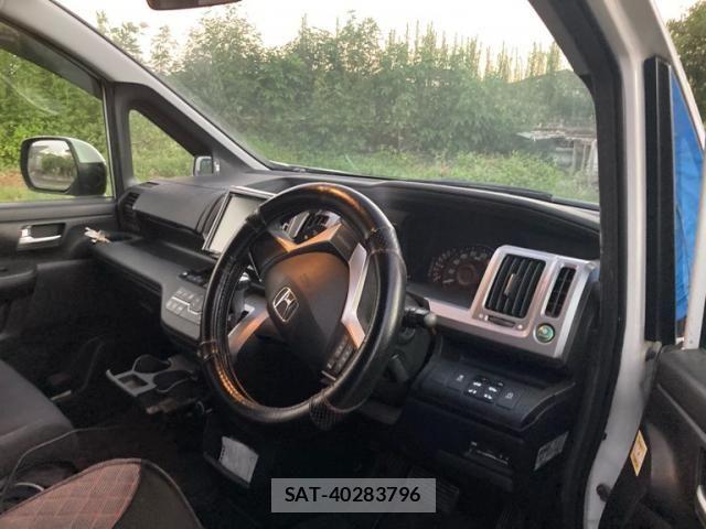 Honda STEP WGN 2013-09 8666957-13