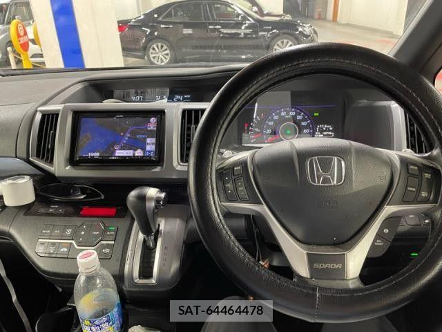 Honda STEP WGN 2014-01 8661771-3