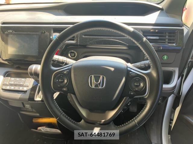 Honda STEP WGN 2016-01 8661760-21