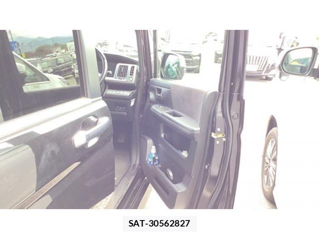 Honda STEP WGN 2011-12 8661774-9