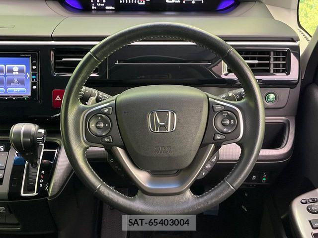 Honda STEP WGN 2018-05 8661752-11