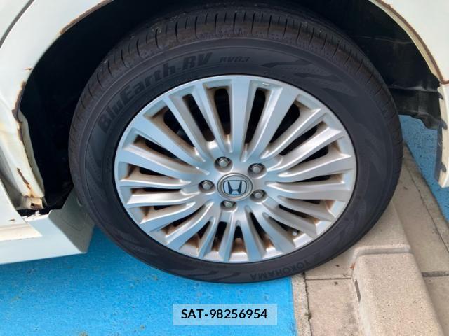 Honda STEP WGN 2012-03 8661776-5