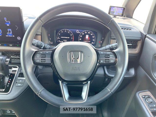 Honda STEP WGN 2023-07 8686649-11