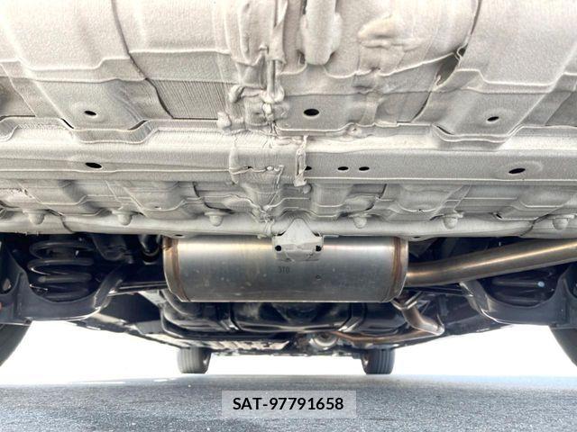 Honda STEP WGN 2023-07 8686649-19