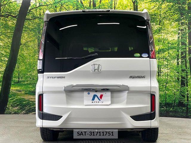 Honda STEP WGN 2020-03 8686655-16