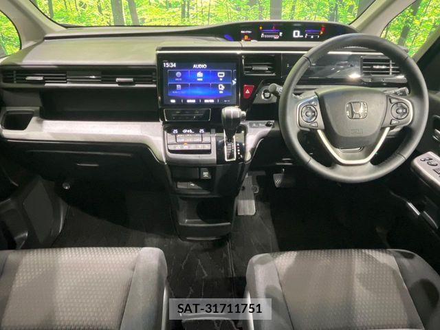 Honda STEP WGN 2020-03 8686655-1