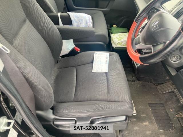 Honda STEP WGN 2013-09 8686667-13