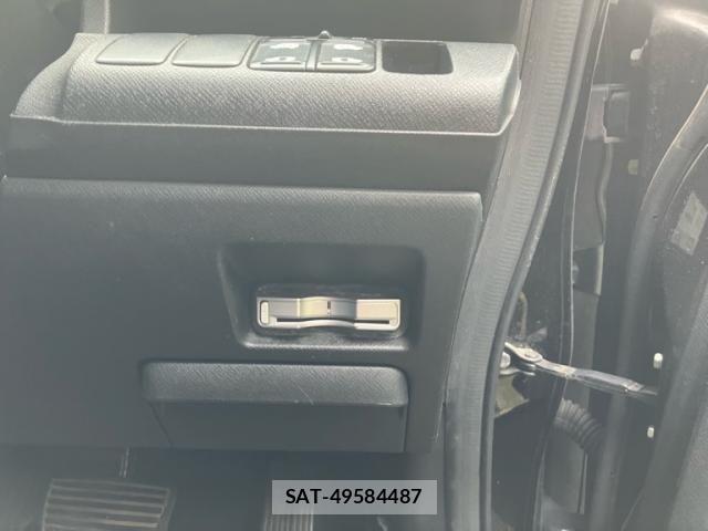 Honda STEP WGN 2011-03 8686666-12