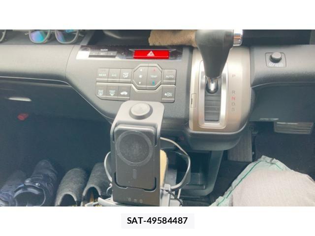 Honda STEP WGN 2011-03 8686666-23