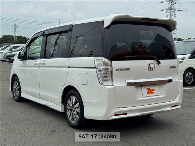 Honda STEP WGN 2013-09 8746059-12