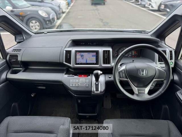 Honda STEP WGN 2013-09 8746059-1
