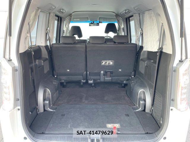 Honda STEP WGN 2014-06 8746068-10