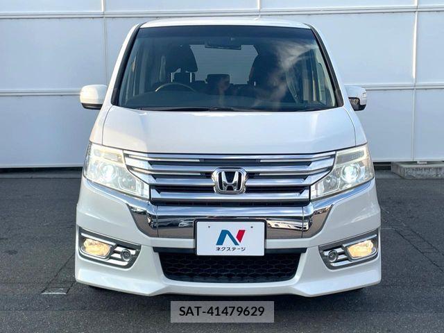 Honda STEP WGN 2014-06 8746068-13