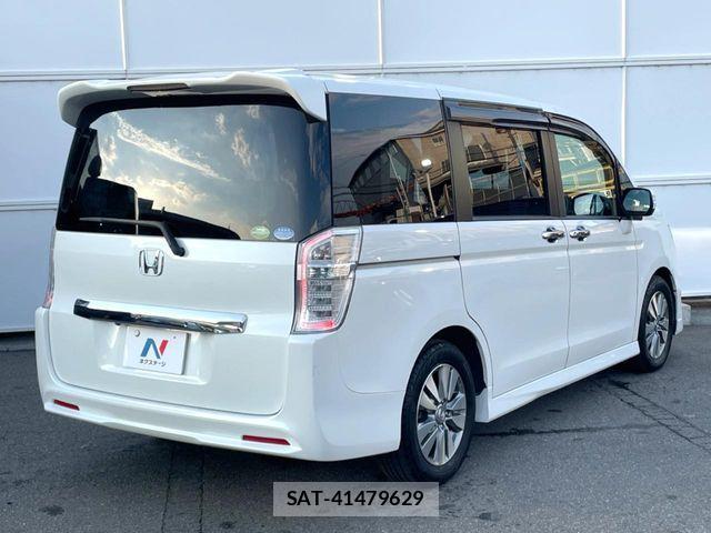 Honda STEP WGN 2014-06 8746068-16