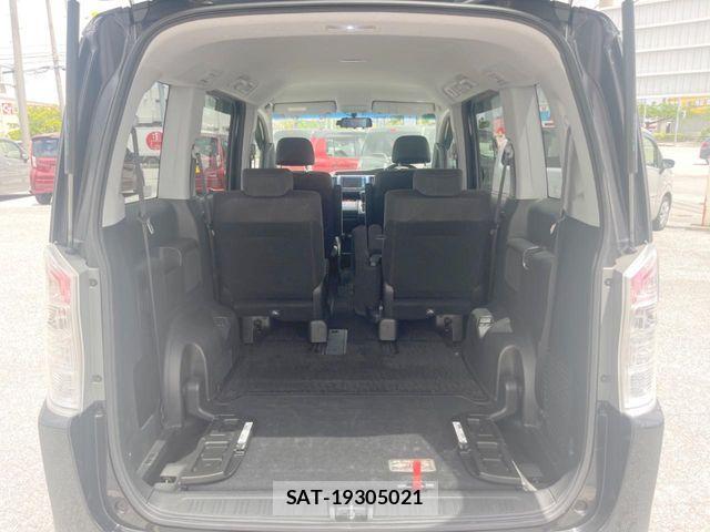 Honda STEP WGN 2012-03 8746075-11