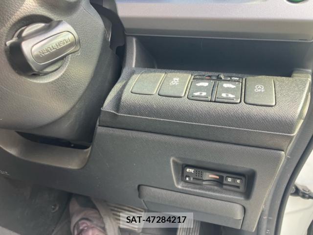Honda STEP WGN 2012-05 8746074-20