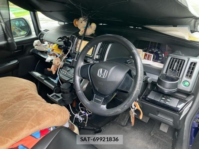 Honda STEP WGN 2010-03 8746083-10